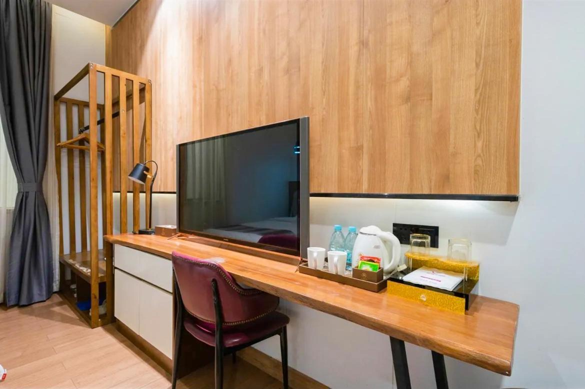 Guangzhou Nuomo International Hotel-Canton Fair Free Shuttle Bus Exterior foto